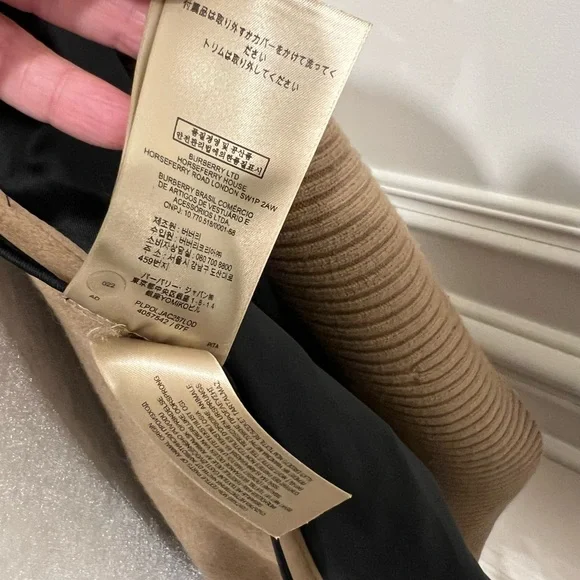 Burberry cashmere detachable shawl collar coat. Size 6 - Picture 7 of 17